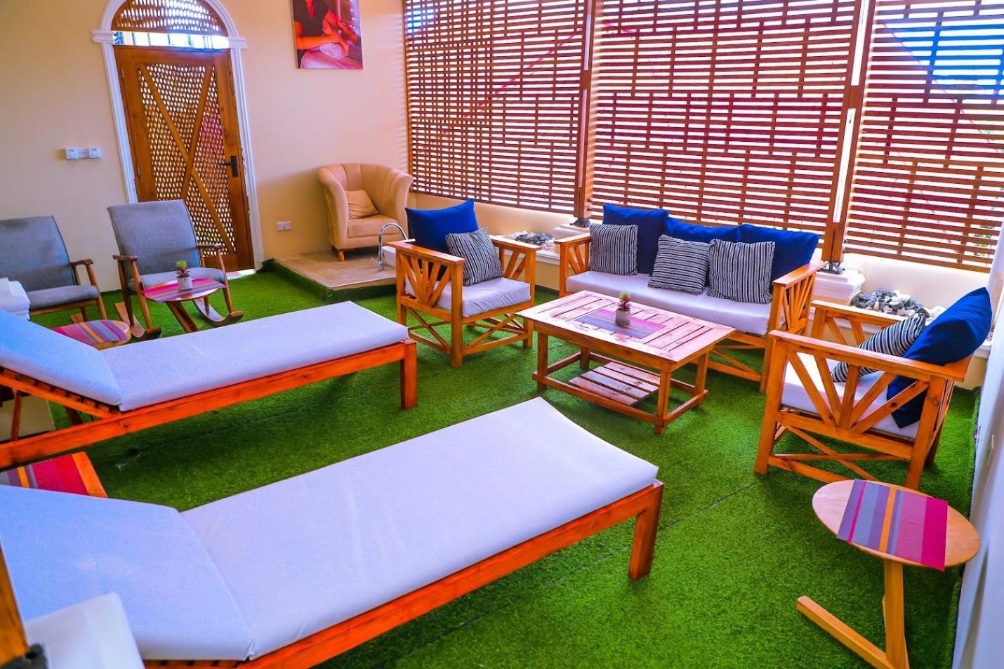 Vose Hotel & Spa Dar Es Salaam Zewnętrze zdjęcie